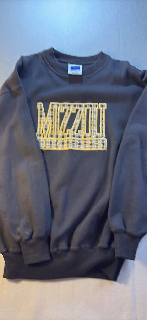 Vintage Y2K Mizzou Tigers Plaid Appliqué Crewneck-Large